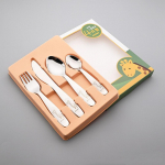 4 tk S&ouml;&ouml;gin&otilde;ud s&ouml;&ouml;giriistad 304 roostevabast terasest lauan&otilde;ud armas multikas Armas kaelkirjaku mustriga nikerdamine s&ouml;&ouml;giriistade lusika kahvli komplekt