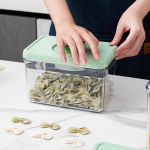 Vaakum suurte toiduainete s&auml;ilitusmahutid 2,8Qt, &otilde;hukindlad toiduainete s&auml;ilitusmahutid Square (2600ML)