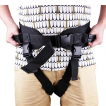 Taastusravi liikumisv&ouml;&ouml; eakate keha t&otilde;stmise abivahend k&otilde;ndimine taastusravi treener L must