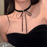 Velvet Bowknot Choker kaelakee Ajatu elegantne retro aksessuaar mitmeks otstarbeks &ndash; m&otilde;eldud eranditult naistele, ideaalne igap&auml;evaseks kandmiseks, must