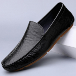 Moodsad Retro Nahast Vabaaja Jalan&otilde;ud Meestele slip-on K&auml;sitsi valmistatud Vabaaja Tossud Meeste Mood Libisemiskindlad Jalatsid meeste Loaferid Mokassiinid 37 must