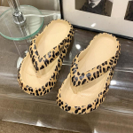 Leopard Summer Beach libisemisvastased sussid, pehme tallaga naiste pl&auml;tud 36-37
