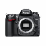 Nikon D7000 peegelkaamera must