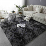 Lilla pl&uuml;&uuml;svaip lastetoale, suur &uuml;hev&auml;rviline pikkade juuste matt elutuppa, magamistoa pehme libisemiskindel matt 160x230cm