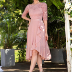 Naiste pitsiline l&uuml;hikeste varrukatega peokleit, ballgown, kokteili&otilde;htu kleit M roosa