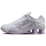 Nike Shox R4 Valge Metallik Plaatina Vaevalt Viinamari Naiste Tossud HF5076-100 37.5 helelilla v&auml;rv