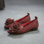 Johnature Ehtne Nahk Lillega Madala Kontsaga Kingad Retro Kerged Ja Mugavad Naiste Slip-on Kingad 40 punane