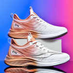 Meeste Kingad Tossud meeste vabaaja Meeste kingad tennised Luksuslikud kingad Treener Race Hingavad jalan&otilde;ud mood jooksujalatsid naistele 36