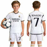 Real Madrid CR7 Laste Jalgpalli S&auml;rgi Komplekt Nr.7 Ronaldo L&uuml;hikesed P&uuml;ksid Sokid Valge Noorte Spordikomplekt 110-120 CM valge