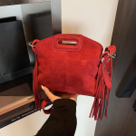 Br&auml;ndi disaineri seemisnahast naiste &otilde;lakott Retro tutiga crossbody kott Koti kujuline k&auml;ekott 24x10x20cm punane