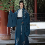 Ristkraega Hanfu Hiina Wei ja Jini d&uuml;nastiate stiilis tikitud paari &uuml;likond 2XL