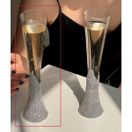 Teemant naiste &scaron;ampanjaklaaside komplekt teemantkristallklaasiga, k&otilde;rge jalaga veiniklaasi, joogiklaasi, kinkeklaasi, ilusa tassiga 150ml 1pcs