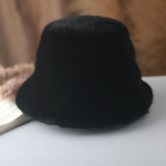 Imiteeritud karusnahast naaritsa karusnahast m&uuml;ts naistele s&uuml;gisel ja talvel, paksendatud ja soe kalamehem&uuml;ts, basseinim&uuml;ts, pehme ja karvane k&otilde;rvakaitse ja soe m&uuml;ts ONE SIZE