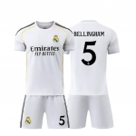 Real Madrid 25/26 kodus&auml;rk #10 Mbapp&eacute; | Adidas valge komplekt | Bellingham 5 & CR7 valik 150cm