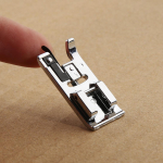 Overlock Overedge Overcasting &Otilde;mblusmasin Pressirulliga hem jalat&ouml;&ouml;riist