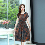 Naiste puuvillane siidist &uuml;le p&otilde;lve kleit keskealistele ja eakatele naistele l&uuml;hikeste varrukatega taskud Keskmise pikkusega suures suuruses lahtised lillelised seelikud XL