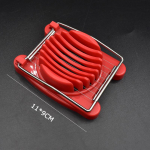 1 tk Loominguline v&auml;ljam&otilde;eldud multifunktsionaalne munal&otilde;ikur, viilutaja majapidamises kasutatavad roostevabast terasest k&ouml;&ouml;gitarvikud HMM punane