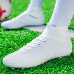 Meeste/naiste jalgpallisaapad Professionaalsed treeningjalgpallisaapad V&auml;ikeste laste jalgpallijalatsid 43 valge