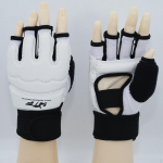 Mma Gloves Sparring Gear Kickboxing Punch Bag V&otilde;itluskunstid naistele Meeste treening