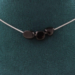 Pierres et Min&eacute;raux. Collier 3 perles Hypersth&egrave;ne d'&Eacute;gypte. Chaine en acier inoxydable Collier femmes, hommes. Taille personnalisab