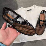 Suvised v&otilde;rgust &otilde;&otilde;nsad sandaalid Naiste tasapinnalised vabaaja sussid, madalad 2024 uued rannajalatsid Mugavad retro stiilis naiste lamedad kingad 35