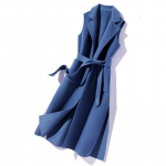 Naiste villane vestimantel &ndash; 2025. aasta s&uuml;gis/talv mood, &uuml;likonnakrae, pikk vest. L