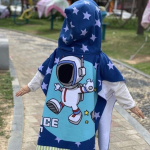 Vasts&uuml;ndinu m&auml;histekk Multifilm, laps, kapuutsiga mantel, imiku hommikumantel, beebi vannir&auml;tik, puuvillane poiss, t&uuml;druk, rannamantel, astronauti m&uuml;ts