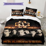 Rammstein B&auml;ndi Muster Voodipesu, Tekikomplekt Tekikott Padjap&uuml;&uuml;r Kodu S&uuml;nnip&auml;evakingitus (1 * tekikott + 2 * padjap&uuml;&uuml;ri, ilma s&uuml;damikuta) 135x200cm