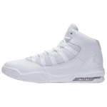 Air Jordan Max Aura Triple White Meeste Tossud AQ9084-105 40.5