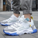 Kingad Meeste Tossud Meeste Vabaajajalatsid Meeste Kingad Tenis Luksusjalatsid Treener Race Hingavad jalan&otilde;ud Mood Loafers Meeste jooksujalatsid 44