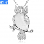 Faux Animal kaelakee Naturaalsest kristallist &ouml;&ouml;kulli ripats Naiste klassikaline loominguline kaelakee sodalite