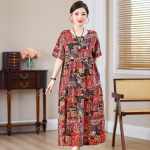 Suures suuruses lillelised kleidid naistele Oversize avarate l&uuml;hikeste varrukatega suvine pikk kleit Keskealiste naiste suvised p&auml;ikesekleidid 6XL