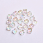 20tk/kott 8mm vaiguga UV-kattega imitatsioon kristallkuubik ruudukujulised helmed k&otilde;rvar&otilde;ngaste ripatsid K&auml;ev&otilde;ru ehete valmistamine