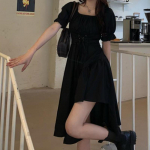 Naiste valge kleit suvine elegantne vintage puhvis varrukatega Midi kleit, kandiline krae sidemega p&auml;ikesekleit, gooti r&otilde;ivad S must
