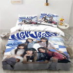 T&auml;helepanu New-Jeans Album Voodipesukomplekt Tekikate Voodikomplekt Tekikate Padjap&uuml;&uuml;r Tekk Kuninglik Suurus Queen Suurus Poisid T&auml;iskasvanud EU Single 135x200cm