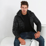 NewBang Brand Kerge meeste kapuutsiga sulejope Ultra kerge sulejope Meestele kaasaskantav tuulekindel soe mantel Parka Man XXXL black