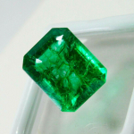 Smaragd 10,20 karaati SERTIFITSEERITUD Looduslik Roheline Smaragd L&otilde;igatud Colombia Lahtine Kivi 13.8 mm approx roheline