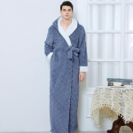 Talvine kapuutsiga hommikumantel meestele, pl&uuml;&uuml;sist pikad kapuutsiga hommikumantlid, hubane soe hommikumantel, kohev spaahommikumantel taskutega, meeste kodumantel, kohevad fliisist hommikumantlid XL