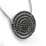 NOA [G8323] - Collier Cr&eacute;ateur 'Sissi' noir blanc must