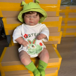 Pehmest silikoonist 60 CM Reborn Sleeping Boy Baby Doll M&auml;nguasi 3D-nahaga Veresoonte Veenist Kangas T&uuml;drukule Kere nagu Real Art Bebe kingitus