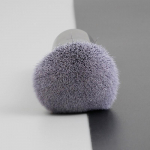 Professionaalsed musta &uuml;mmarguse varrega puudripintsliga meigipintslid Fluffy Soft Foundation p&otilde;sepunapintsel Ilukosmeetika Naiste kingitus