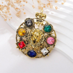 Blucome Crystal Lion prossid naistele &uuml;mmargune kuningas stiilis pin Animal Fashiopn Ehted Talvemantel jakk Aksessuaarid Pidu kuld