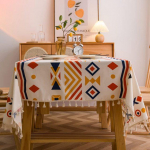 &Otilde;li- ja veekindlad laudlinad, diivanilauakatted, laudlinad, pulma- ja peolaudlinad 120x120cm