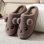 Paar s&uuml;gistalvist armsat multifilmi kodu siseruumides libisemiskindlad soojad pl&uuml;&uuml;ssussid 34-35 roosa