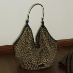 Vintage suur leopardi kandekott Naiste moodne &otilde;lakott Suure mahutavusega esteetilised uue disainiga k&auml;ekotid naistele noortele 25x20x35cm leopard