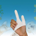 Kuum! Kahe s&otilde;rmega lemmikloomade hambahari koera kassi suupuhastusvahendid S&otilde;rmehammaste kindad kutsikate kassipoegade imetamiseks valge