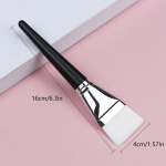 Lameda peaga &otilde;huke n&auml;omaski pintsel, valge pehme juuksega keha pealekandmise pintsel Ilusalongi spetsiifiline meigimeigipintsel