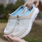 Suvised uued hingavad poolsussid Fashion Trend One Foot Kick Lazy People vabaaja lendavad meeste kingad 35