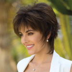 L&uuml;hikesed pruunid parukad naistele s&uuml;nteetilise kiuga juuksed tukkidega v&otilde;lsparukas emme parukas juuste asendusparukad pikad juukseotsad igap&auml;evaseks kasutamiseks pruun