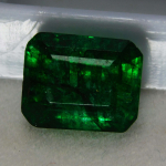 Naturaalne Roheline Colombia Smaragd 9 ct SERTIFITSEERITUD Smaragdl&otilde;ikeline Kivi Kingituseks 13.4 mm approx roheline
